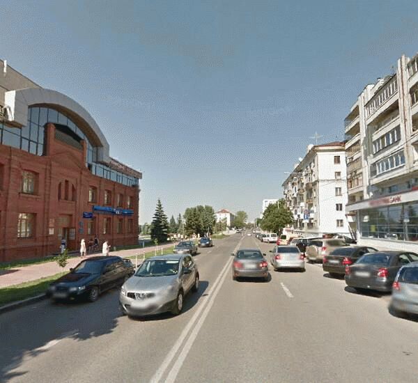 Банкомат ЮниКредита по адресу Молодогвардейская ул., д. 204, ОЦ «БэлПлаза»